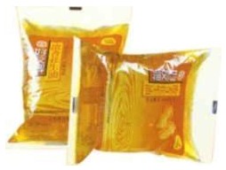 袋装花生油灌装机灌装效果